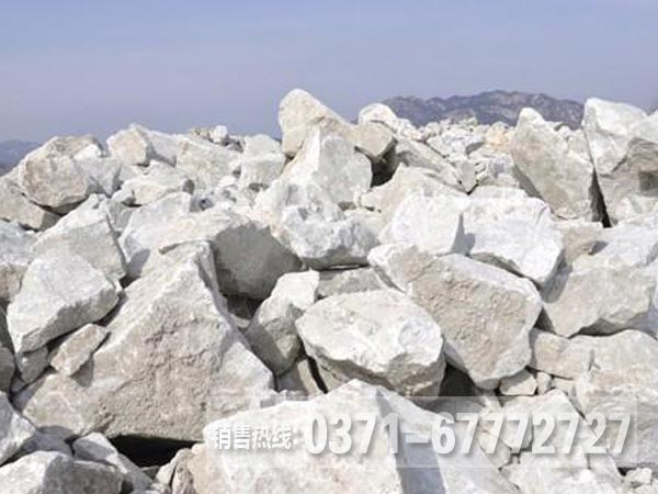 長石粉生產(chǎn)設(shè)備都有啥？