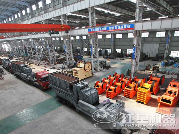 移動式碎石機pk固定式碎石機，誰更適用于采石場作業(yè)？